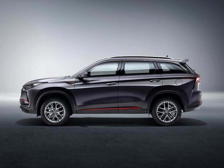 Стартовали продажи кроссовера Changan CS75 Plus в России: особенности российской версии, комплектация и цена